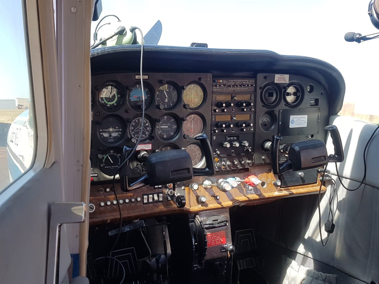 Cessna 172 Cutlass RG ZS-LLY Instrument Panel